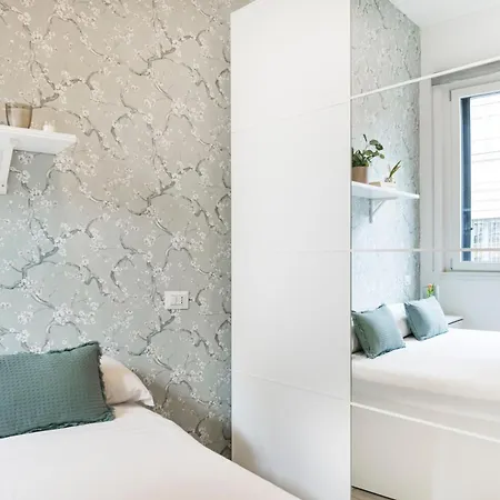 Apartment Easylife - Comodo Trilocale In Porta Romana Milan