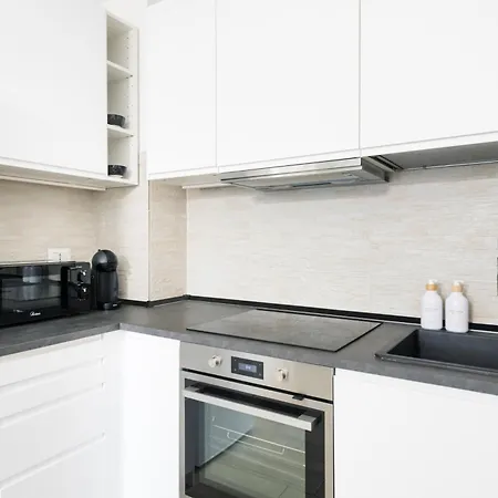 Apartment Easylife - Comodo Trilocale In Porta Romana *